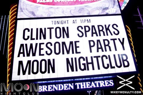moon_nightclub_clintonsparks_092011_001