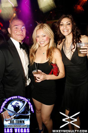 BodyEnglish_123109_NYE_LasVegas_088