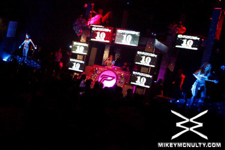 Avalon_Avaland_Hollywood_Darude_111409_053