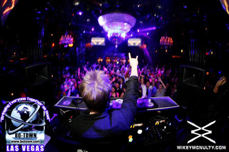 FerryCorsten_Godskitchen_BodyEnglish_LasVegas_102809_191