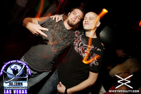 Godskitchen_BodyEnglish_HardRockHotel_JohnDahlback_91609_31