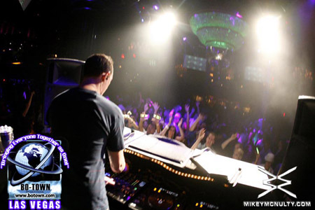 Godskitchen_BodyEnglish_LasVegas_WolfgangGartner_9909_48