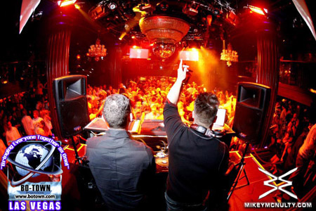 Godskitchen_BodyEnglish_AustinLeeds_Starkillers_LasVegas_81909_89