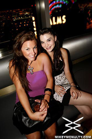 moon_nightclub_62210_051