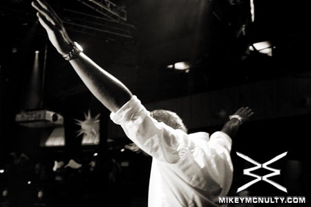 ArminvanBuuren_Perfecto_RainNightclub_LasVegas_101009_183