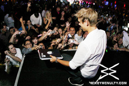 ArminvanBuuren_Perfecto_RainNightclub_LasVegas_101009_206