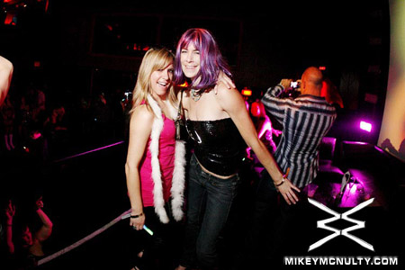 Perfecto_Vegas_RainNightclub_JunkieXL_120509_060