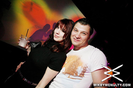 Perfecto_Vegas_RainNightclub_JunkieXL_120509_078