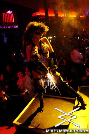 Perfecto_Vegas_RainNightclub_JunkieXL_120509_109