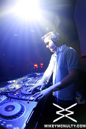 MarkusSchulz_BlakeJarrell_Perfecto_Rain_LasVegas_112109_009