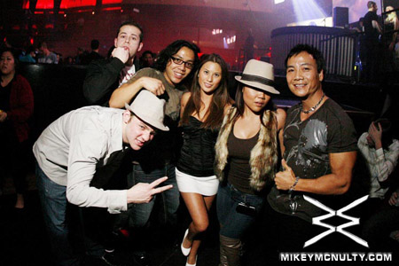 PerfectoVegas_MennoDeJong_RainNightclub_121209_017