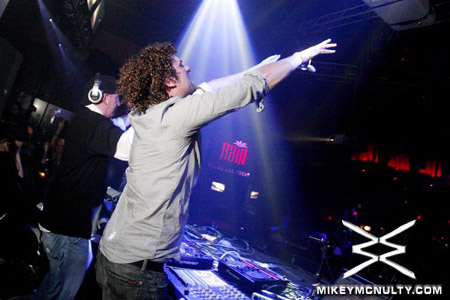 PerfectoVegas_MennoDeJong_RainNightclub_121209_035