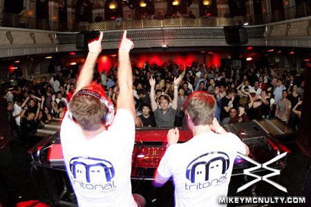 Tritonal_RandyBoyer_RubySkye_SanFrancisco_11609_076