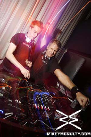 RandyBoyer_Tritonal_Room960_71809_072