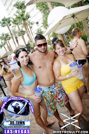 Rehab_LasVegas_PoolParty_HardRock_82309_128