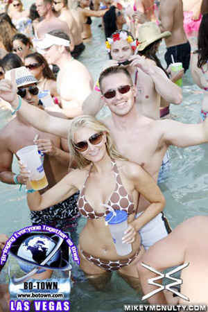 Rehab_LasVegas_PoolParty_83009_053