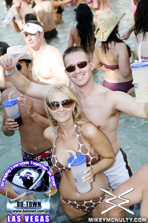 Rehab_LasVegas_PoolParty_83009_054