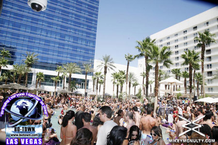 Rehab_LasVegas_PoolParty_HardRock_8909_071