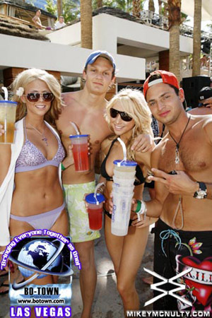 Rehab_PoolParty_HardRock_LasVegas_91309_028