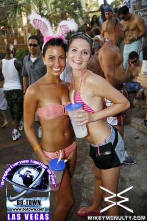 Rehab_PoolParty_LasVegas_HardRock_92709_106