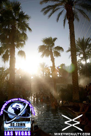 Rehab_PoolParty_LasVegas_HardRock_92709_166