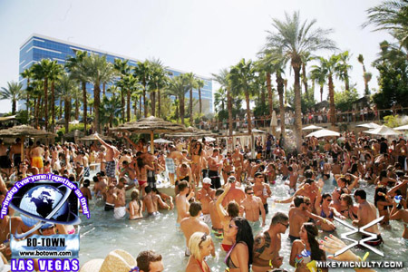 Rehab-LasVegas-PoolParty-T-Pain-9609_085