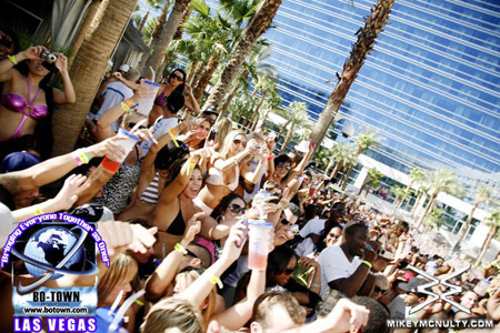 Rehab-LasVegas-PoolParty-T-Pain-9609_138