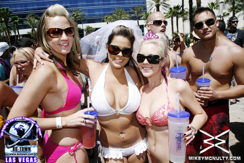 Rehab_PoolParty_5210_059