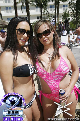 Rehab_PoolParty_5210_122