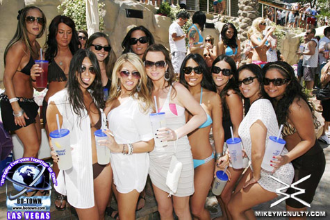 Rehab_PoolParty_5210_210