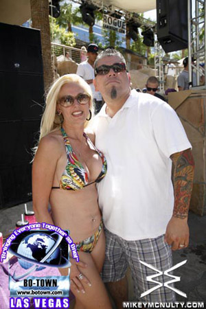 Relax-PoolParty-LasVegas-HardRock-9709_43