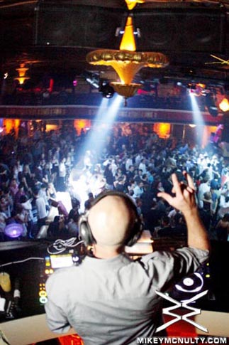 royalenightclub_boston_93010_008
