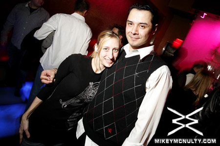 SatelliteBar_MoonNightclub_120809_16