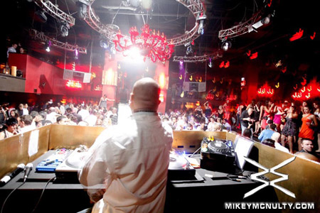 Tao_Nightclub_LasVegas_91709_50