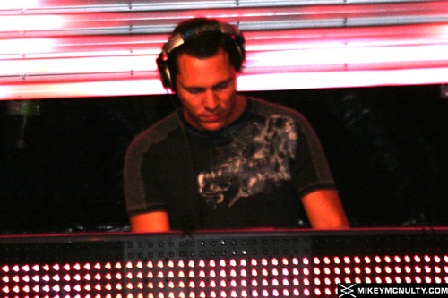 Tiesto_90907_104