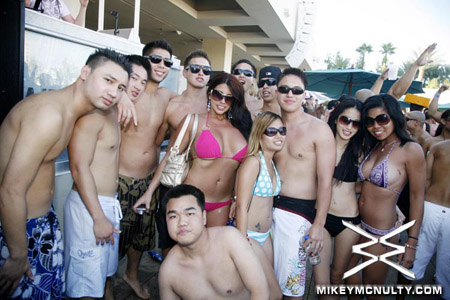 WetRepublic-PoolParty-LasVegas-Deamau5-9709_057